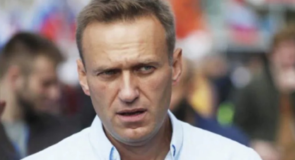 Russia, l'appello della moglie di Navalny: "Scrivete il nome di mio marito alle elezioni"