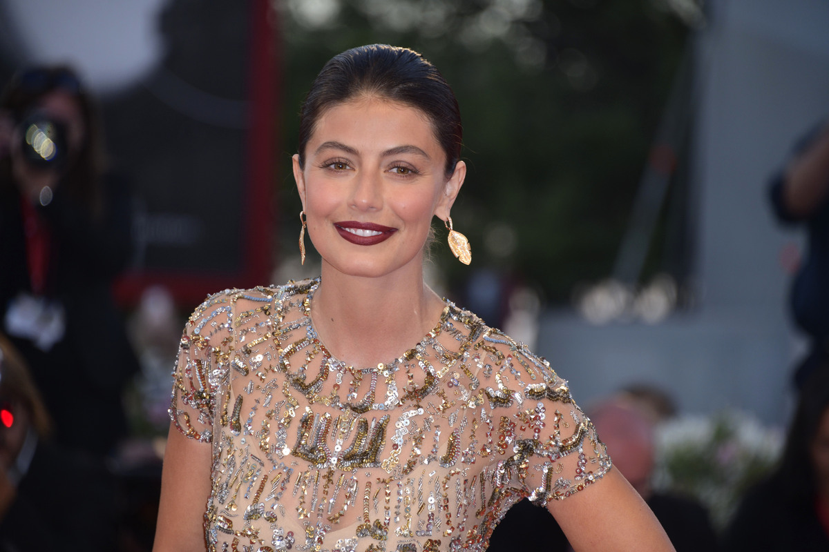 Alessandra Mastronardi "disperata": il marito l'ha lasciata dopo 8 mesi