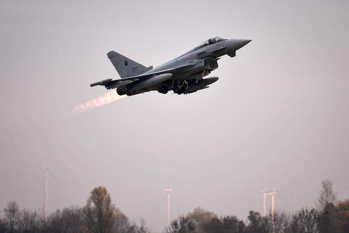 Israele bombarda una tendopoli a Rafah: almeno 11 morti