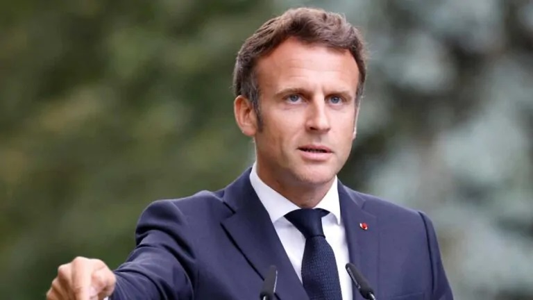 Guerra Ucraina Russia e la promessa di Macron a Zelensky: invierà presto nuovi missili
