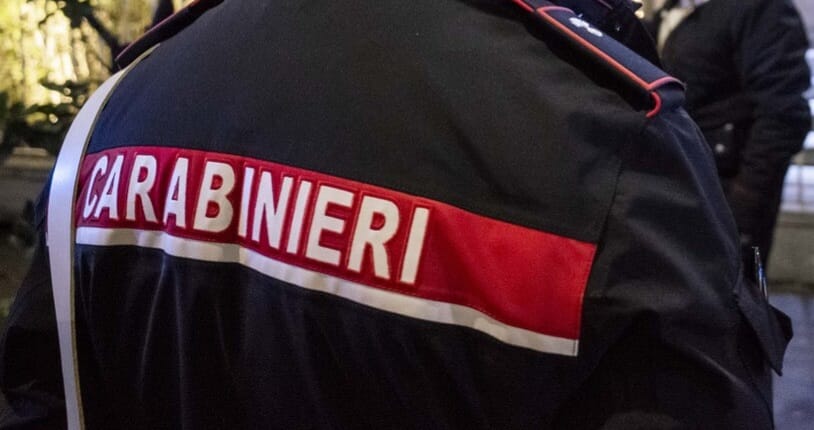Roma, intera palazzina di periferia occupata da abusivi