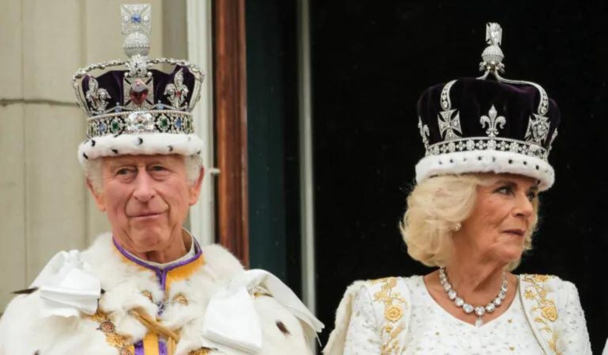 Regno Unito, Re Carlo presente alla messa di Pasqua. Kate e William assenti