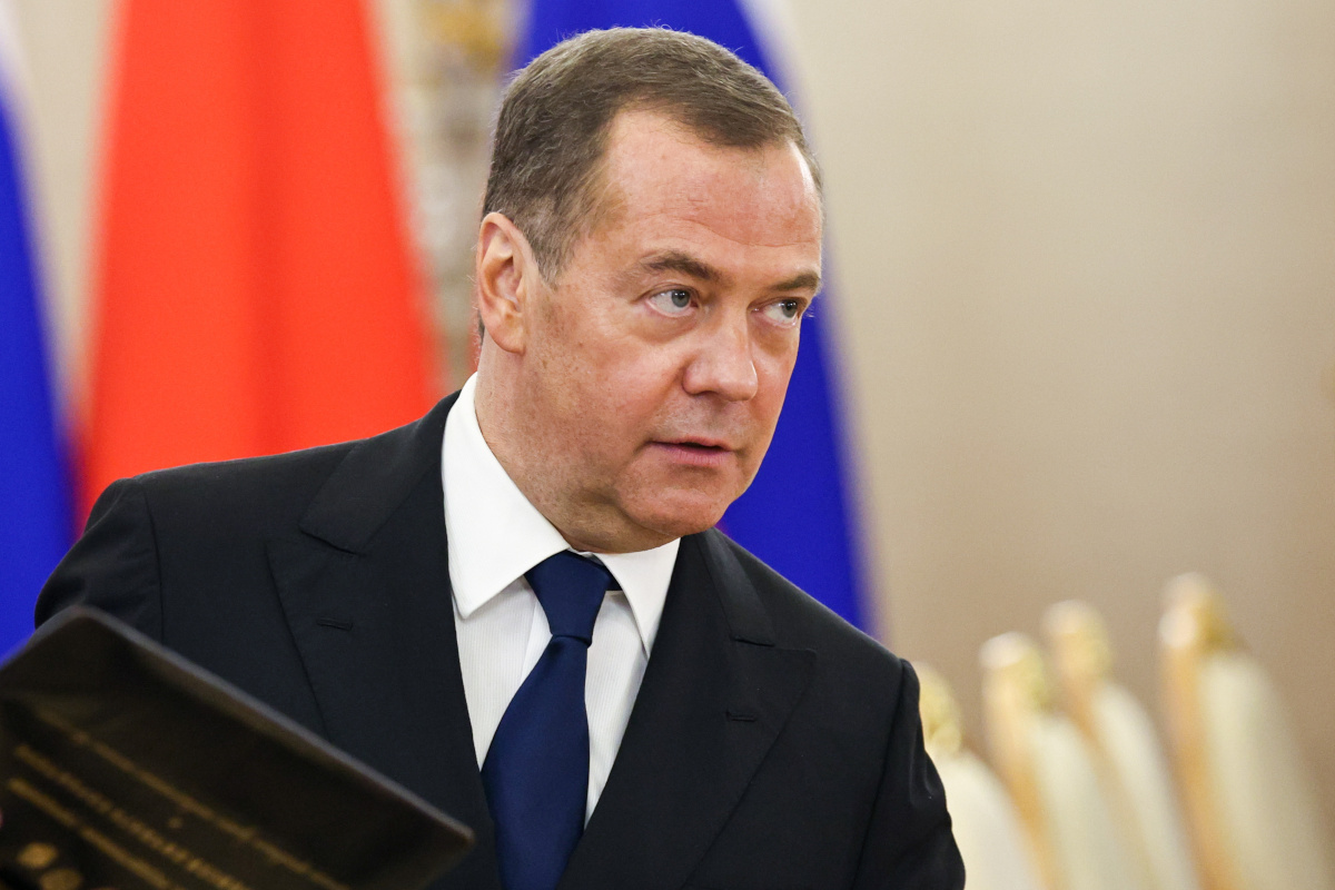Ucraina, il piano in sette punti di Medvedev per la fine della guerra