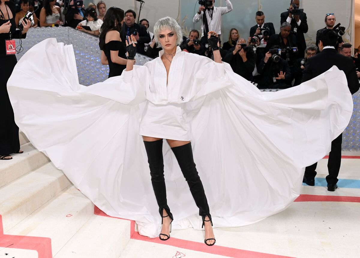 Cara Delevingne, un incendio distrugge la sua mega villa di LA