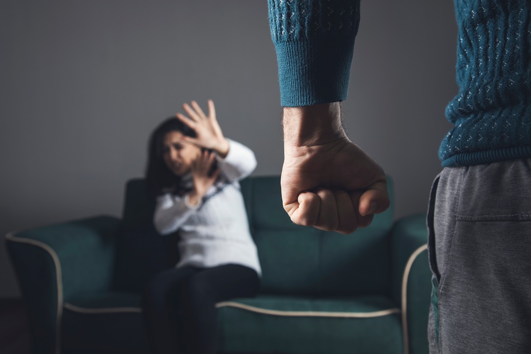Violenza sulle donne: tre denunce su quattro contro italiani