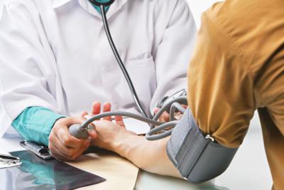 Medicina: studio, nuovo farmaco a m-Rna riduce pressione alta con 2 iniezioni l&rsquo;anno
