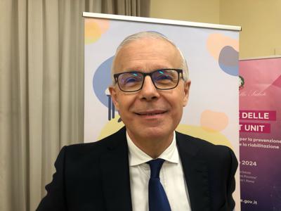 L'oncologo Tonini: "Pazienti poco consapevoli dell'importanza dei vaccini"