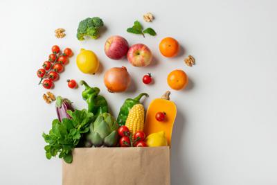Diete vegetariana e vegana pi&ugrave; sostenibili di mediterranea: indagine Altroconsumo