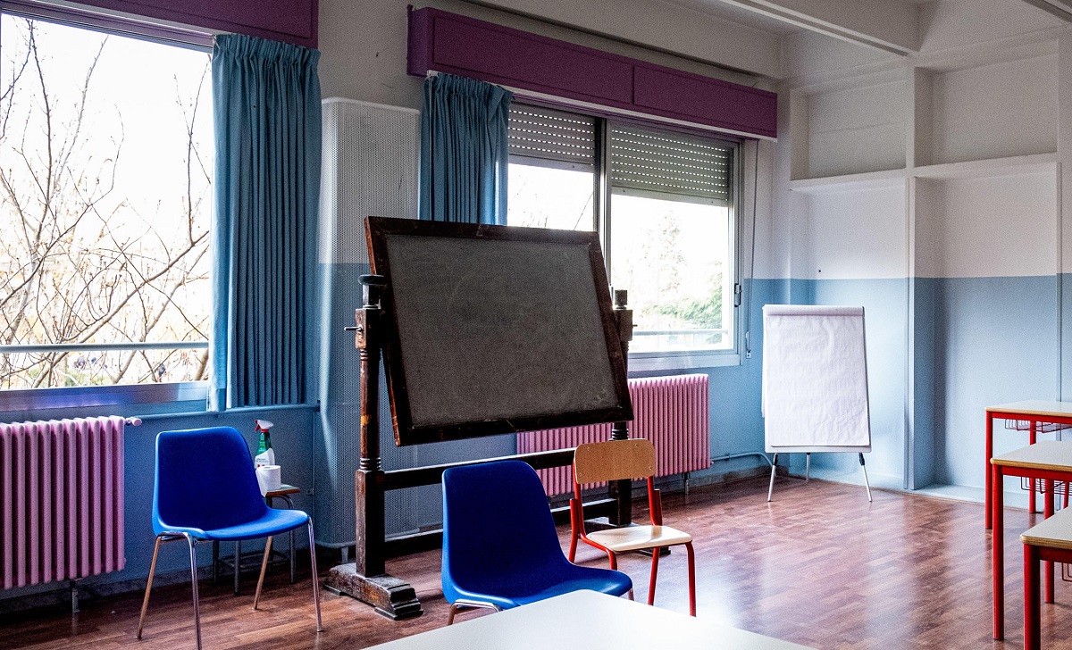 Rissa fra studentesse al liceo