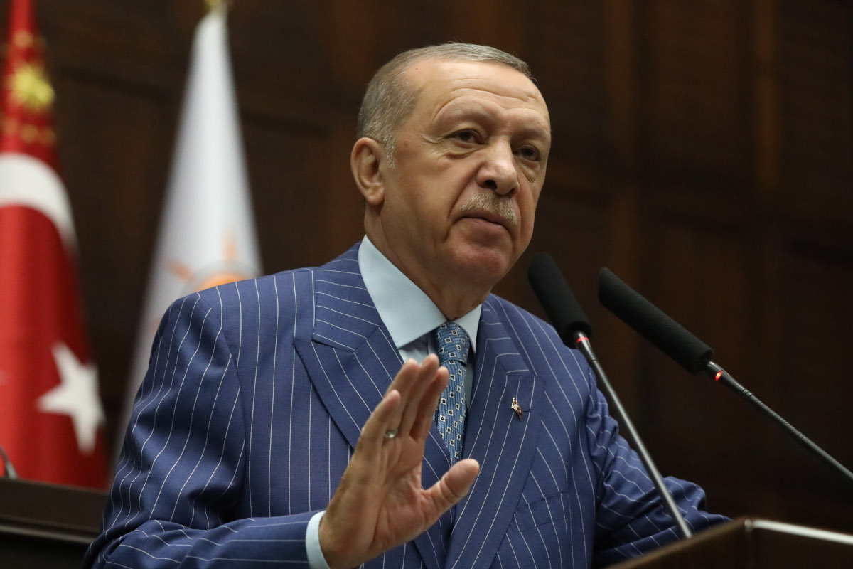 Elezioni in Turchia: Erdogan ammette la sconfitta, Istanbul e Ankara all'opposizione