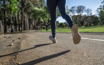 Dimagrire camminando: i consigli utili