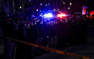 morti sparatoria festa usa