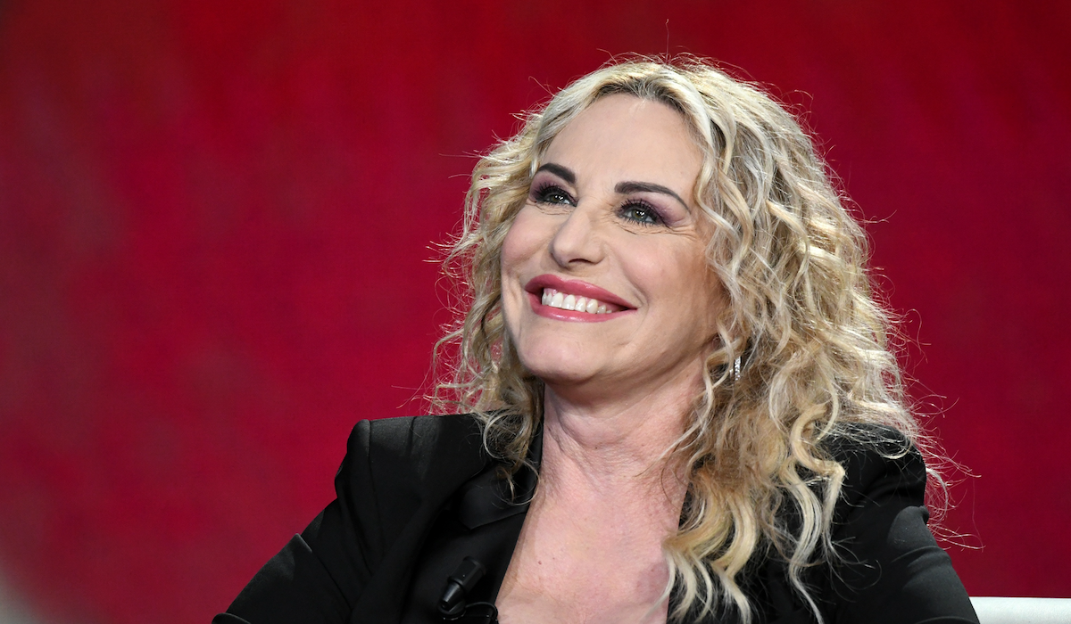 Antonella Clerici risponde a Ligabue: "Tu vieni con il lambrusco, io ti metto su il sugo"