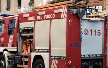 Incendio a San Giorgio Jonico