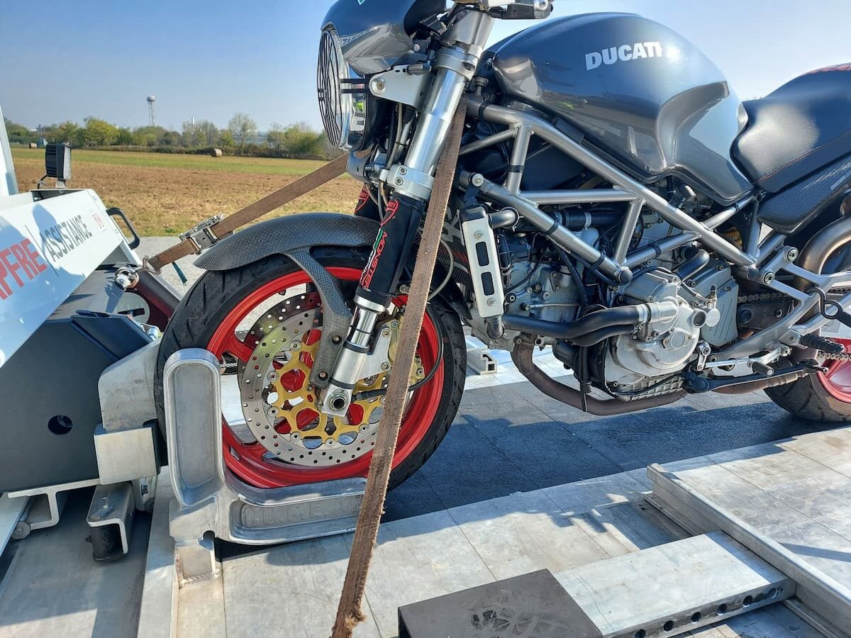 Soccorso motocicli: cosa fare in caso di incidente
