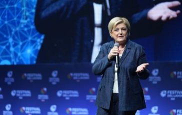 featured 1957863 364x230