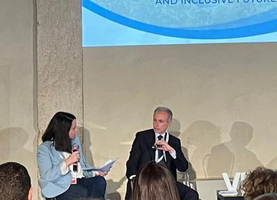 Y7, Ferri (Ey): "E' necessario cambiamento di sistema senza perdere di vista esigenze società"