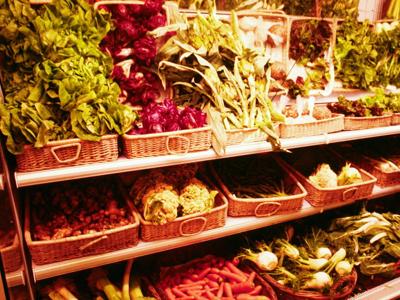Gli italiani e la carne, sempre di pi&ugrave; quelli che non la mangiano: i vegani sono quadruplicati