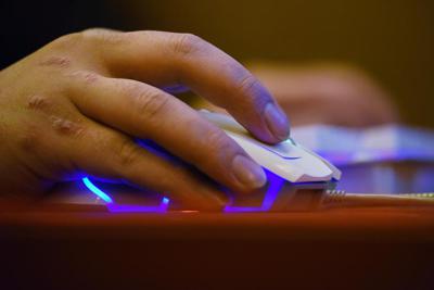 Internet 'oracolo' per oltre 40% italiani, l'indagine