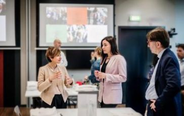 featured 1962323 364x230