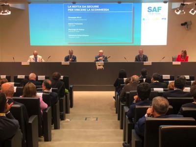 Trasporto aereo, Maugeri (Eni): "Noi scommettiamo sul futuro del Saf"