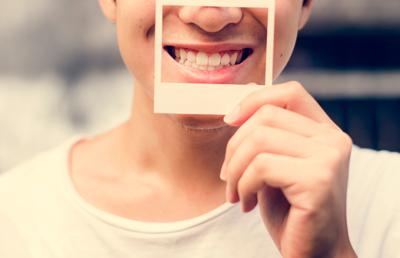 Il farmaco per fa ricrescere i denti sarà realtà nel 2030: test sull'uomo da settembre
