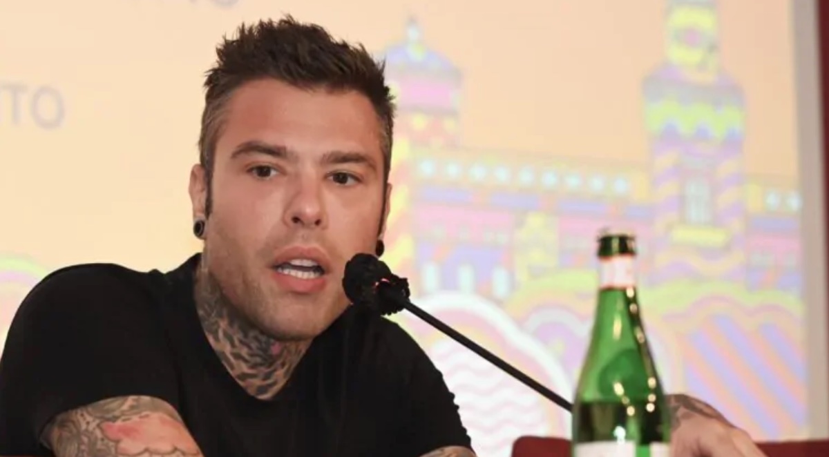 Fedez vince contro il Codacons, chiesto proscioglimento: "Ora si occupino di cose utili"