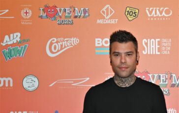 Fedez visto sotto casa di Iovino durante il pestaggio: testimoni riconoscono il rapper