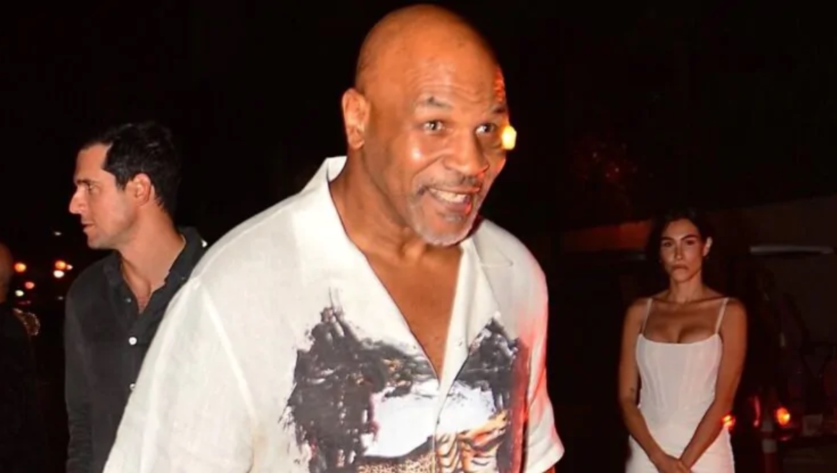 Mike Tyson, malore in aereo: "Nausea e vertigini"