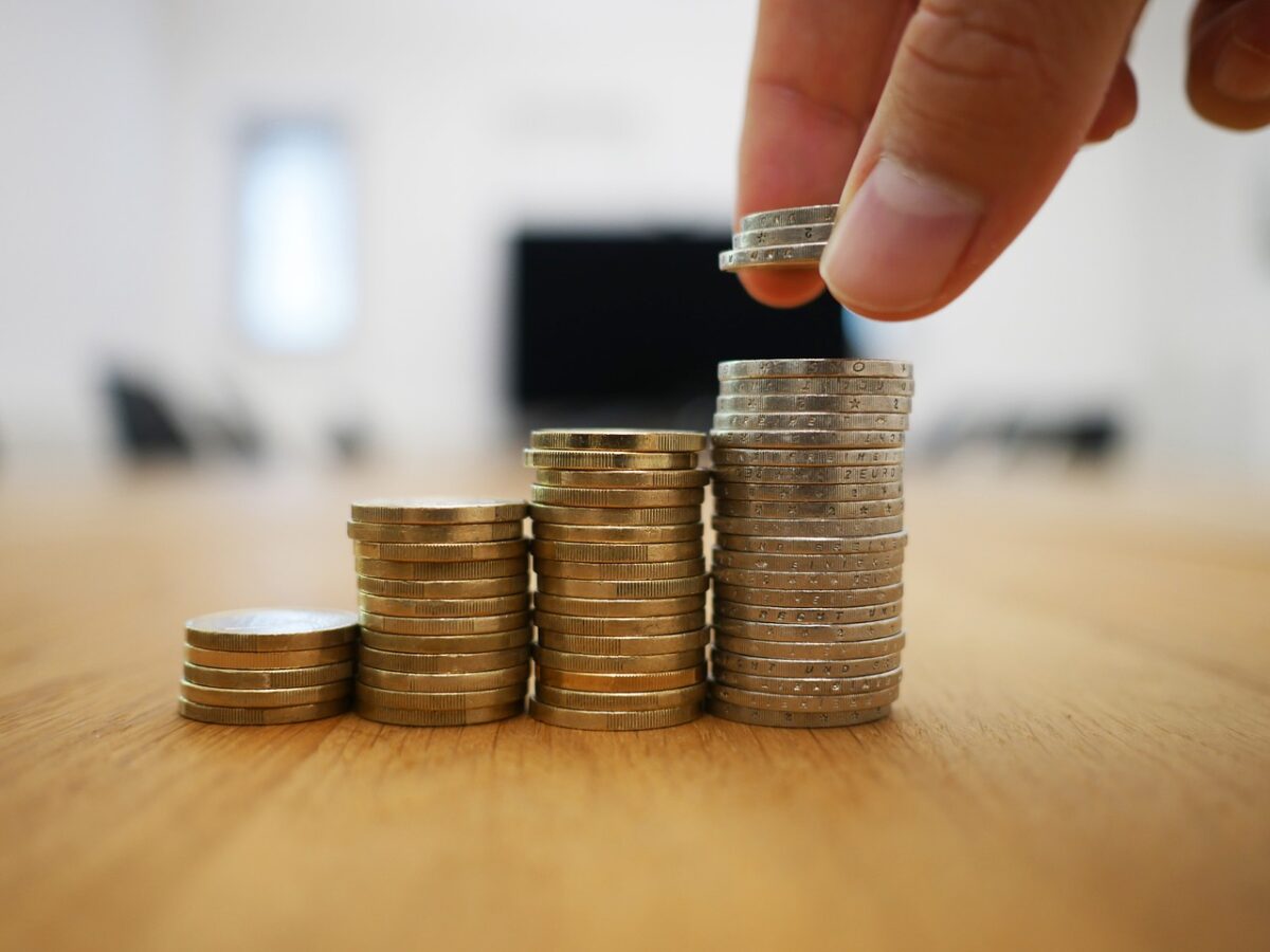 Pensioni giugno 2024, per chi sono previsti gli aumenti?