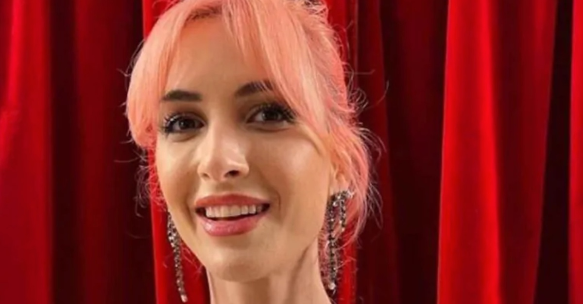 Ema Stokholma: "Voglio rimuovere tutti i tatuaggi"