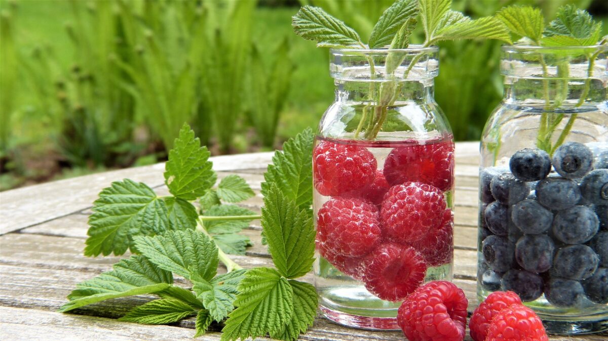 Acqua aromatizzata: cos’è e benefici
