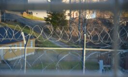 Carcere ferro spinato