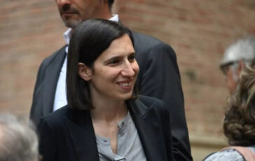 elly schlein post polemica