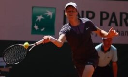 Sinner si ritira dal torneo di Madrid