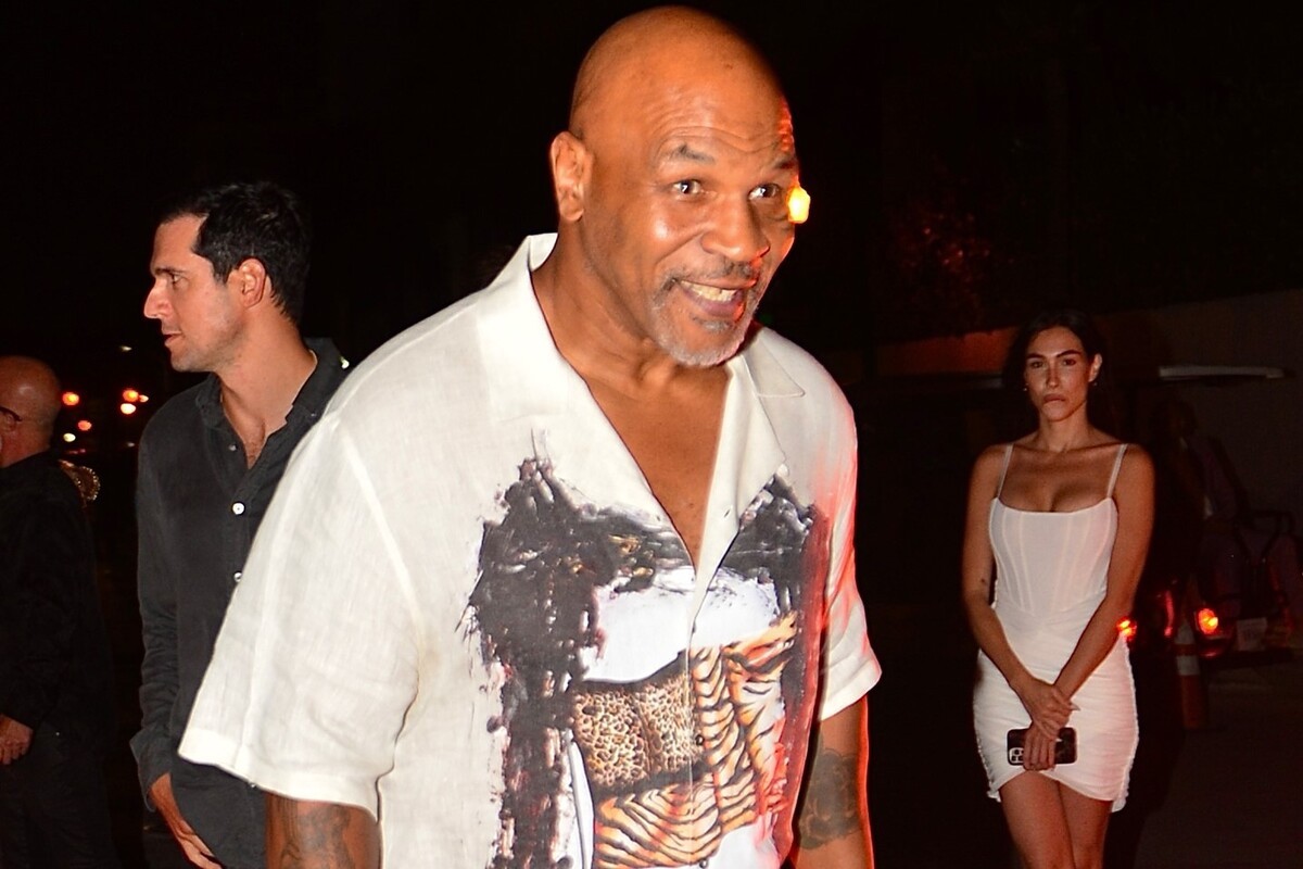 Mike Tyson, la dieta drastica per l'incontro con Jake Paul