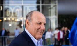 Presentatore Gerry Scotti