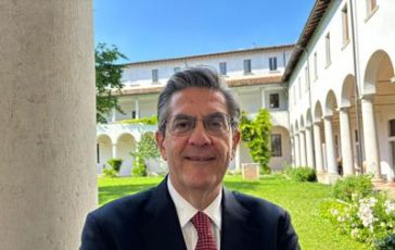 featured 1965185 364x230