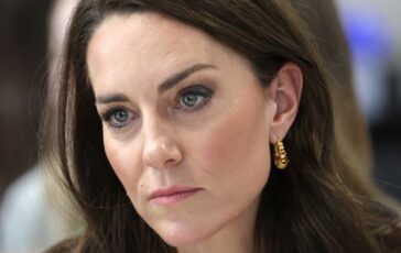 Il look di Kate Middleton per il ritorno in pubblico