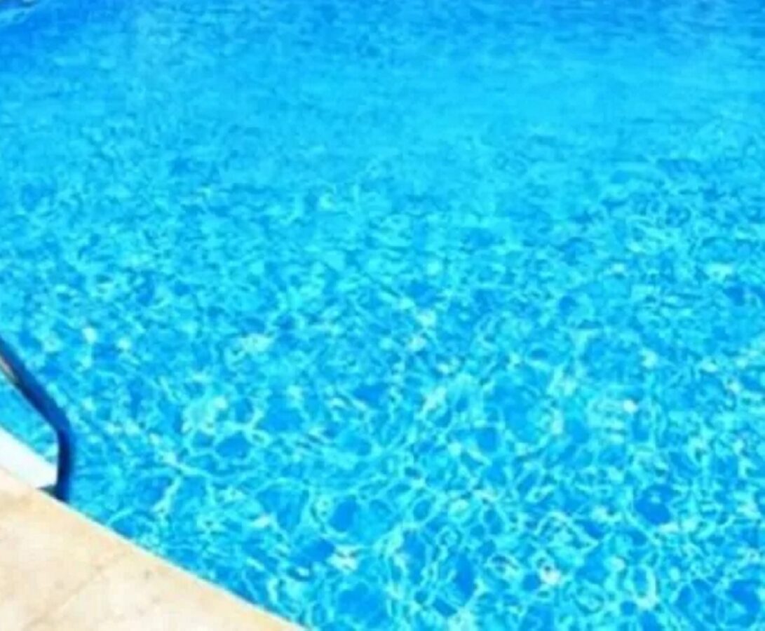 Avvocato di Frosinone a nuoto da Ponza al Circeo: una straordinaria impresa