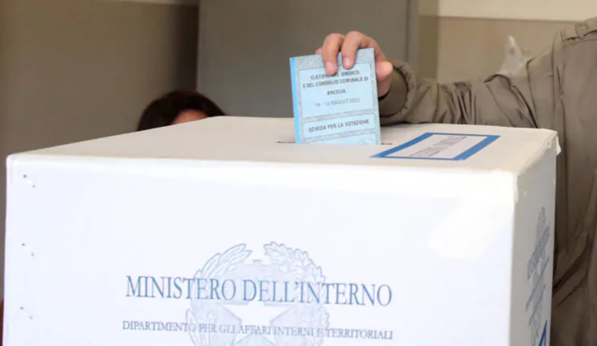 Ilaria Salis, Ungheria chiederà all'Europarlamento la revoca dell'immunità: "Ce lo aspettavamo"