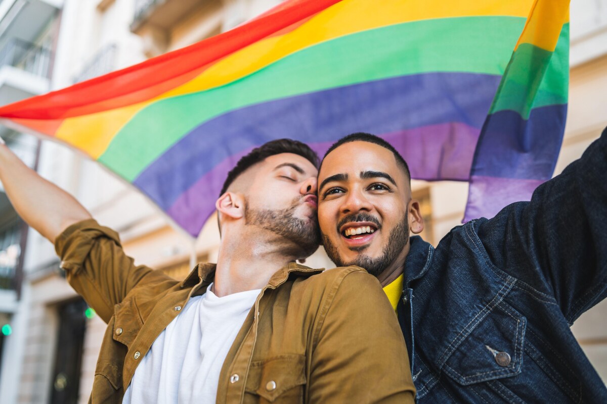 Papa Francesco sgridato da uno studente: "Offensivo contro i gay"