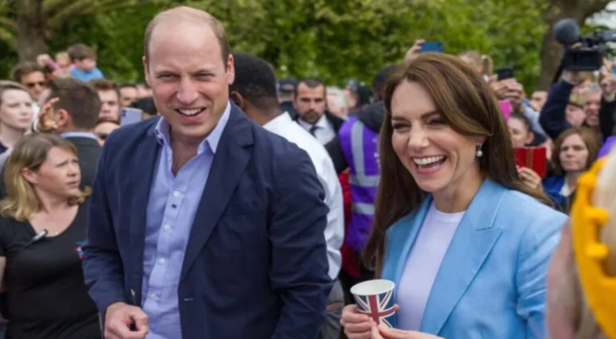 Principe Louis, il gesto di fronte alla mamma Kate Middleton: "Fermatelo"