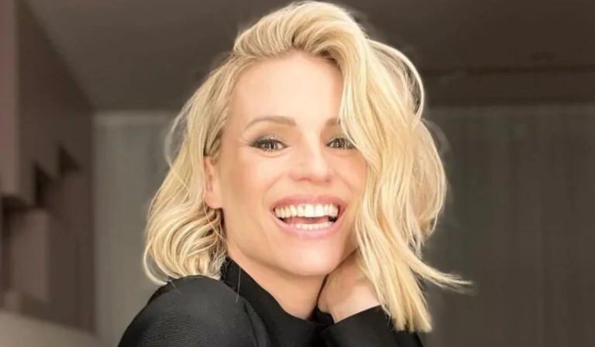 Michelle Hunziker e la passione per l'Emmentaler: la conduttrice ospite di un evento culinario