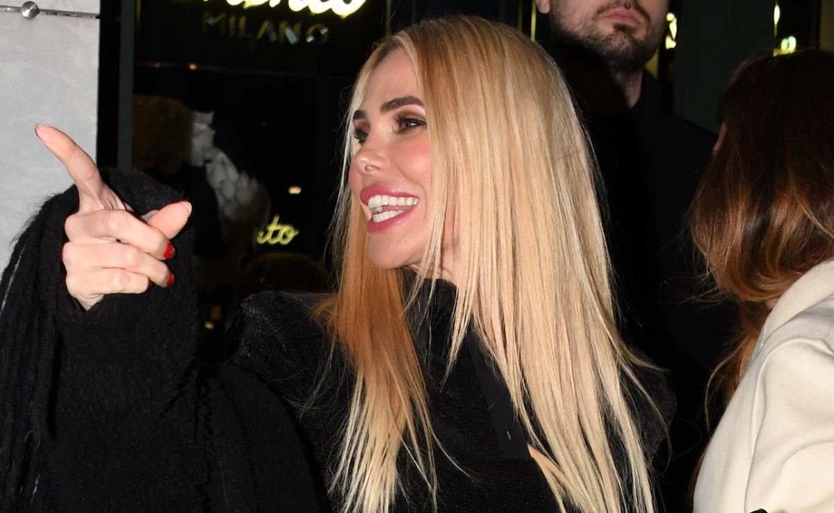 Ilary Blasi diventa attrice: l'annuncio del regista Giampaolo Morelli incuriosisce i fan