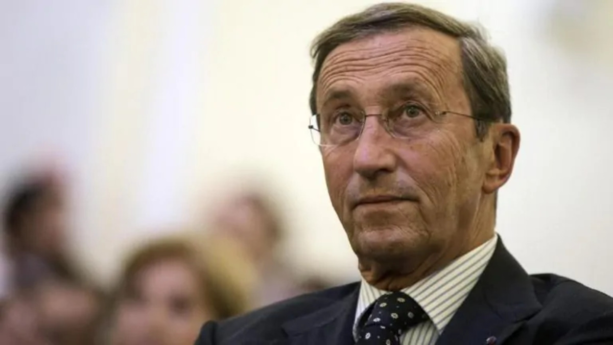 Gianfranco Fini sull'inchiesta su Gioventù Nazionale: "Oscenità impensabili tra i giovani di Fratelli d'Italia"