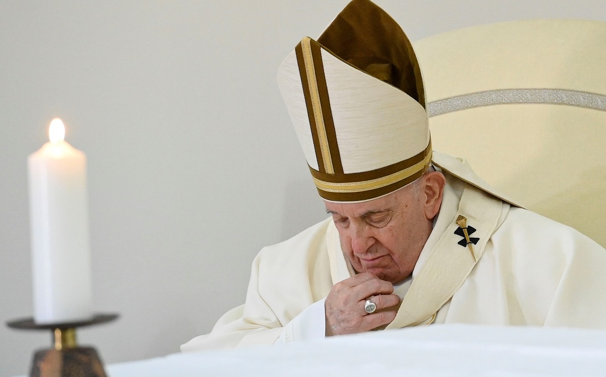 Papa Francesco, oltre 100 comici in udienza in Vaticano: assente Ricky Gervais