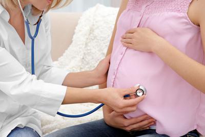 Caldo: ondate calore influenzano gravidanza, pi&ugrave; bimbi prematuri