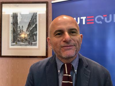 Sanità, Salutequità: "Cure ad ostacoli per 6 mln con malattie croniche pelle"