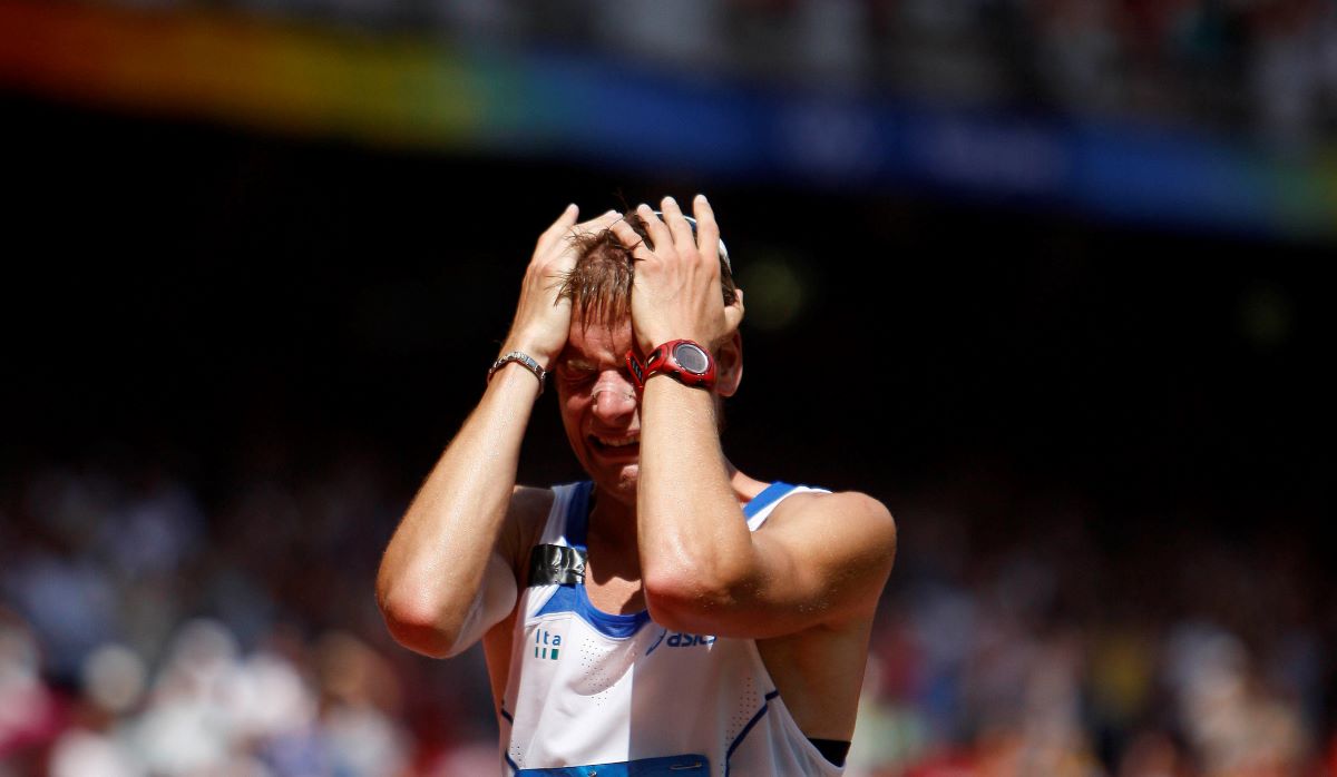 Alex Schwazer costretto a fermarsi nella gara d'addio: "Sono nato atleta e lo resterò per sempre"